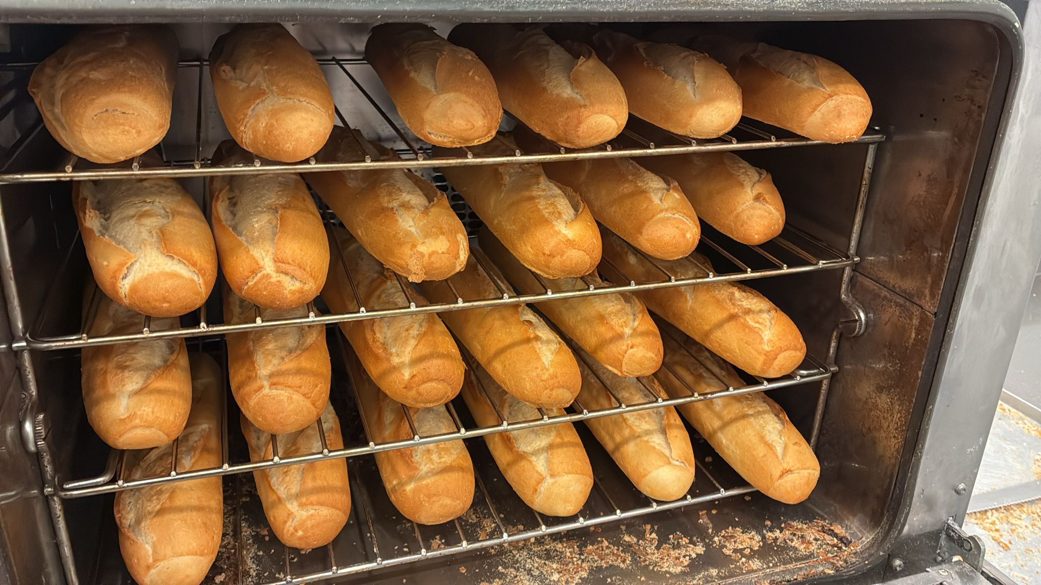 Pan recién horneado en nuestro horno